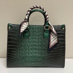 Green Faux Croc Leather Satchel Purse With Shoulder Strap